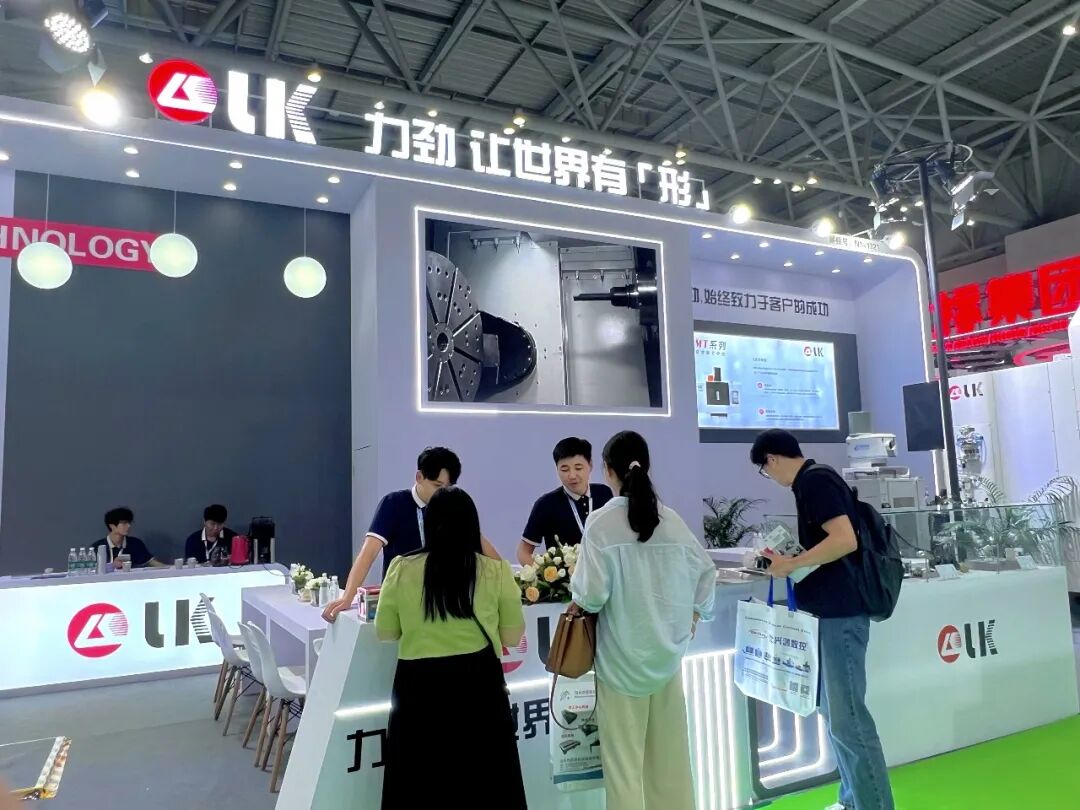 第26届立嘉国际智能装备展览会 | 力劲LHU-500/MV-850双机亮相，赋能西部智造